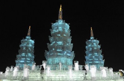 Фестивал ледяных скульптур в Китае